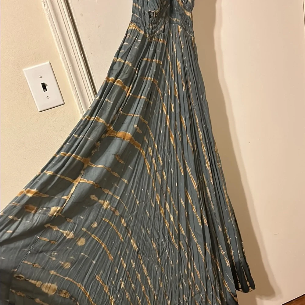 Maxi Hippie Dress - Picture 4 of 9